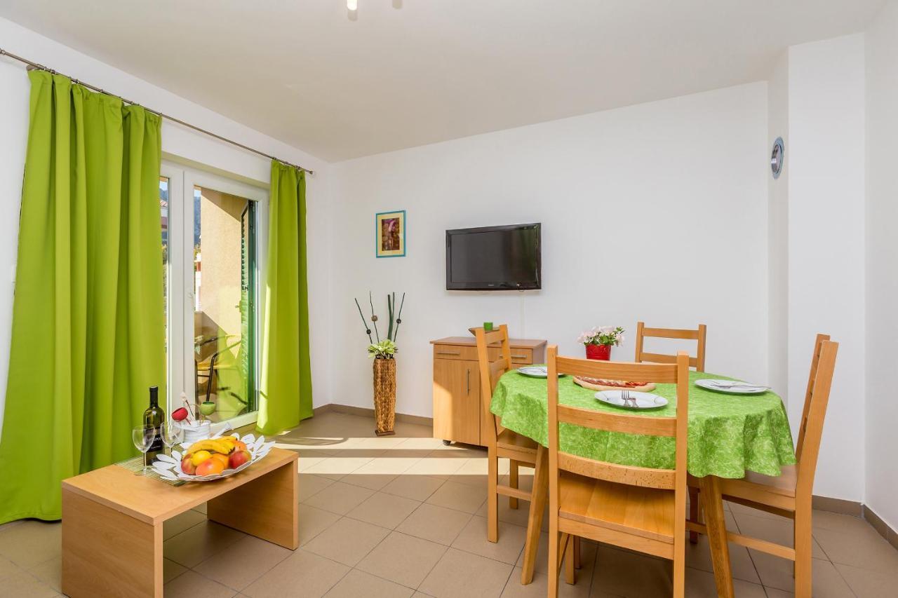 Apartments Mirica 2 Baska  Bagian luar foto