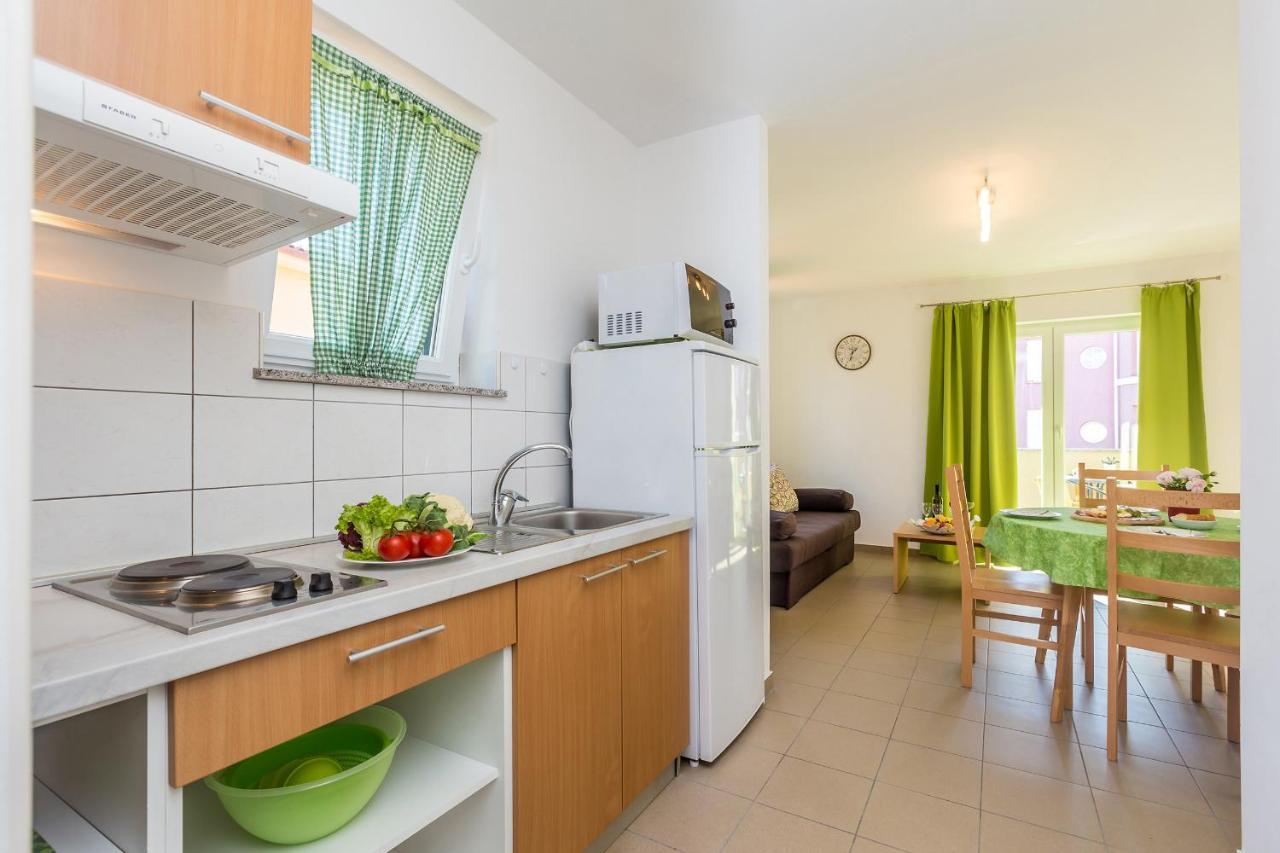 Apartments Mirica 2 Baska  Bagian luar foto